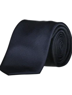 Tie